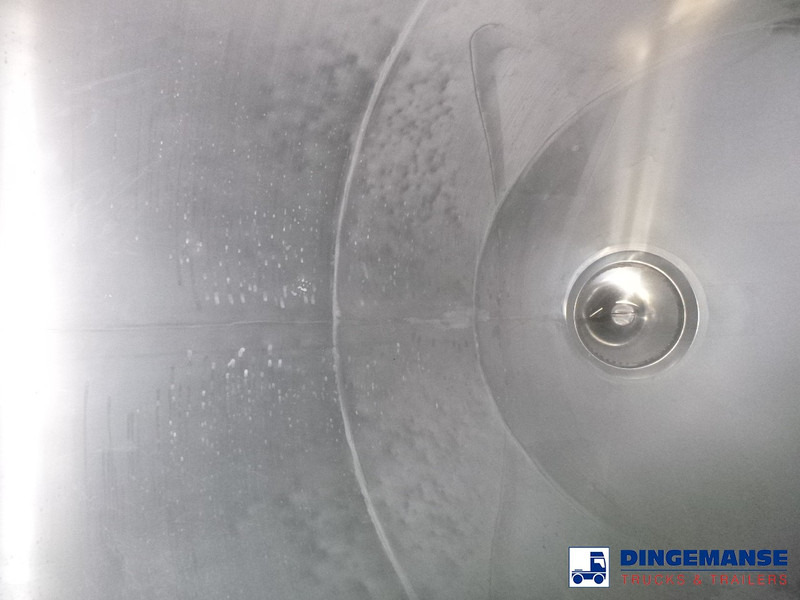 Arrendamiento de Feldbinder Powder tank alu 63 m3 (tipping) Feldbinder Powder tank alu 63 m3 (tipping): foto 11