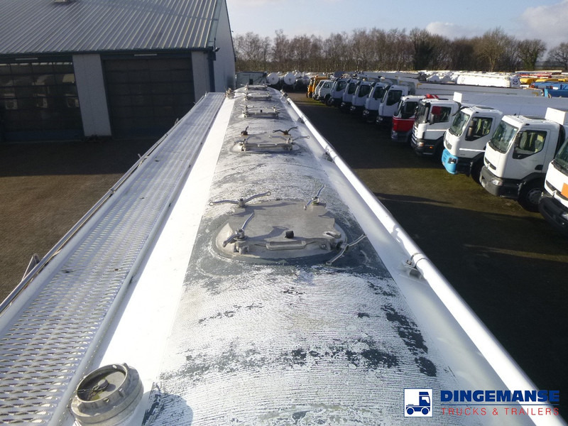 Arrendamiento de Feldbinder Powder tank alu 63 m3 (tipping) Feldbinder Powder tank alu 63 m3 (tipping): foto 8