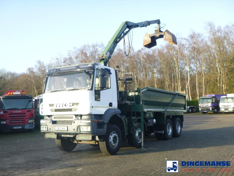 Iveco AD340T36 8x4 RHD tipper + HMF 1244 Z1 - Camión grúa: foto 5 Iveco AD340T36 8x4 RHD tipper + HMF 1244 Z1 - Camión grúa: foto 5