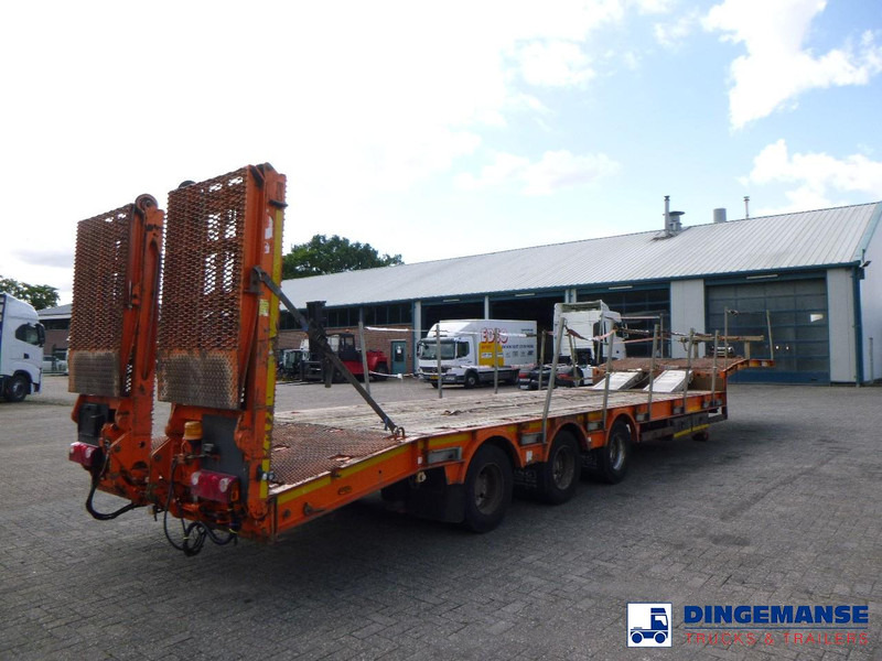KING 3-axle semi-lowbed trailer 44T + ramps - Semirremolque góndola rebajadas: foto 4 KING 3-axle semi-lowbed trailer 44T + ramps - Semirremolque góndola rebajadas: foto 4