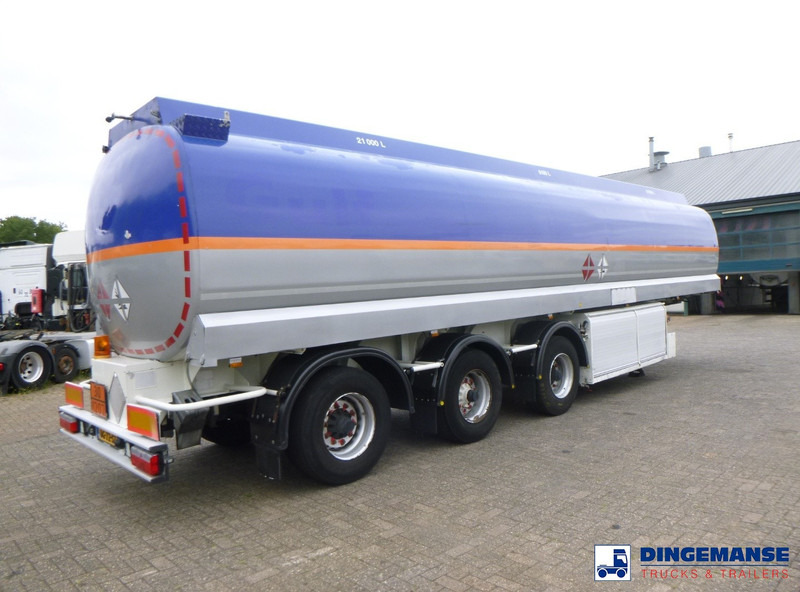 LAG Fuel tank alu 50.5 m3 / 3 comp + pump - Remolque cisterna: foto 4 LAG Fuel tank alu 50.5 m3 / 3 comp + pump - Remolque cisterna: foto 4