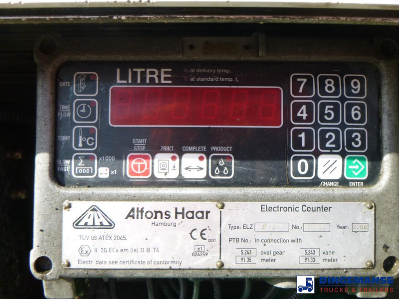 Arrendamiento de MAN TGS 26.320 6X2 RHD fuel tank 20 m3 / 4 comp MAN TGS 26.320 6X2 RHD fuel tank 20 m3 / 4 comp: foto 7 Arrendamiento de MAN TGS 26.320 6X2 RHD fuel tank 20 m3 / 4 comp MAN TGS 26.320 6X2 RHD fuel tank 20 m3 / 4 comp: foto 7