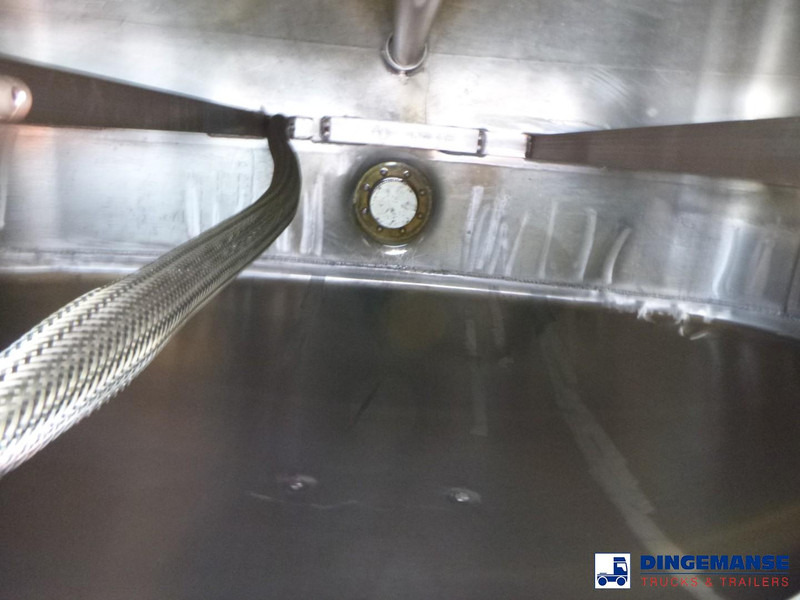 Arrendamiento de MAN TGS 26.320 6X2 RHD fuel tank 20 m3 / 4 comp MAN TGS 26.320 6X2 RHD fuel tank 20 m3 / 4 comp: foto 19 Arrendamiento de MAN TGS 26.320 6X2 RHD fuel tank 20 m3 / 4 comp MAN TGS 26.320 6X2 RHD fuel tank 20 m3 / 4 comp: foto 19