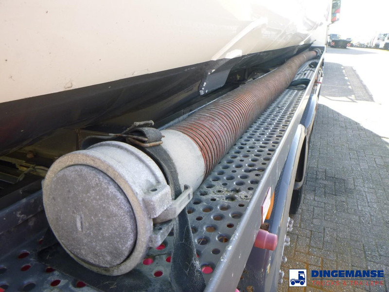 Arrendamiento de MAN TGS 26.320 6X2 RHD fuel tank 20 m3 / 4 comp MAN TGS 26.320 6X2 RHD fuel tank 20 m3 / 4 comp: foto 13 Arrendamiento de MAN TGS 26.320 6X2 RHD fuel tank 20 m3 / 4 comp MAN TGS 26.320 6X2 RHD fuel tank 20 m3 / 4 comp: foto 13