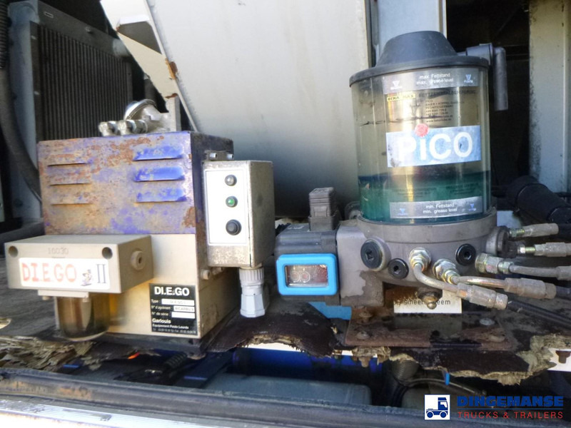 Limpieza de alcantarillado Mercedes-Benz Actros 3344 6x4 Saugbagger / vacuum excavator: foto 16 Limpieza de alcantarillado Mercedes-Benz Actros 3344 6x4 Saugbagger / vacuum excavator: foto 16