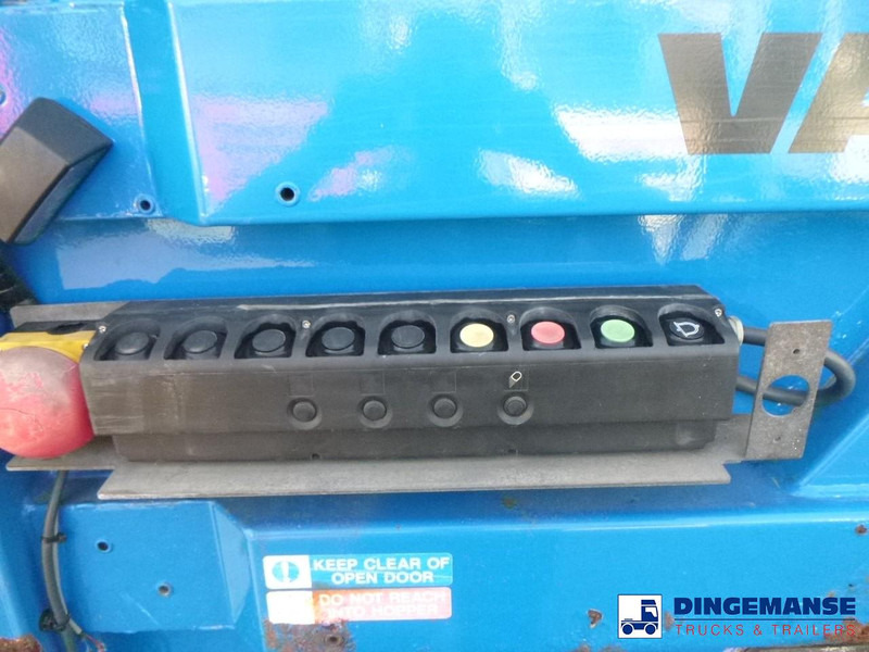 Arrendamiento de Mercedes-Benz Econic 2629 6x2 RHD Faun refuse truck Mercedes-Benz Econic 2629 6x2 RHD Faun refuse truck: foto 13 Arrendamiento de Mercedes-Benz Econic 2629 6x2 RHD Faun refuse truck Mercedes-Benz Econic 2629 6x2 RHD Faun refuse truck: foto 13