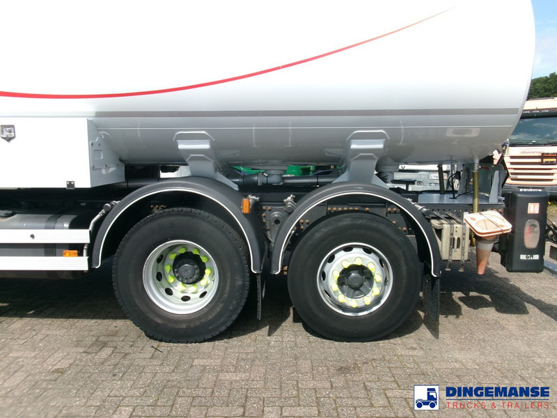 Renault Premium 310 dxi 6x2 fuel tank 18.5 m3 / 5 comp / ADR 16/08/2024 - Camión cisterna: foto 5 Renault Premium 310 dxi 6x2 fuel tank 18.5 m3 / 5 comp / ADR 16/08/2024 - Camión cisterna: foto 5