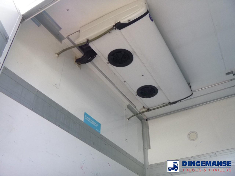 Camión frigorífico Renault Premium 370 dxi 6x2 RHD Carrier Supra 950 MT frigo: foto 16