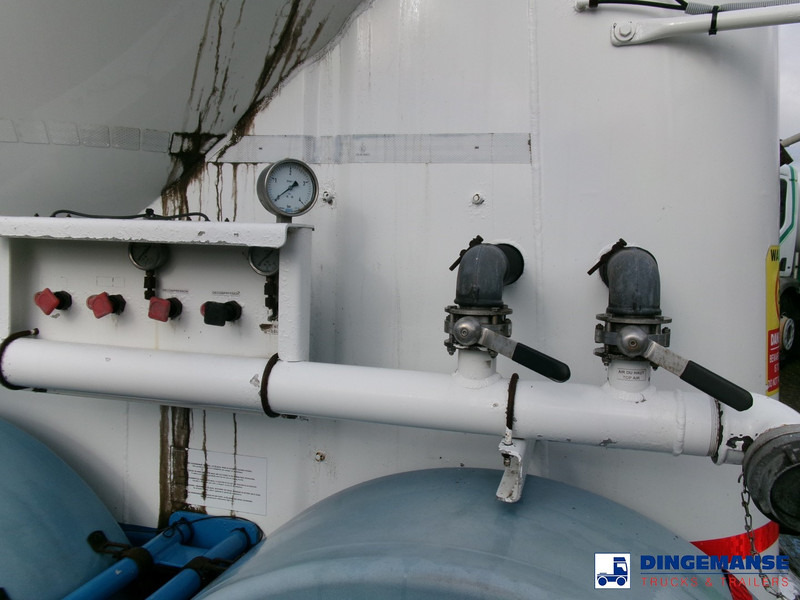 SPITZER Powder tank alu 37 m3 / 1 comp - Semirremolque cisterna: foto 5 SPITZER Powder tank alu 37 m3 / 1 comp - Semirremolque cisterna: foto 5