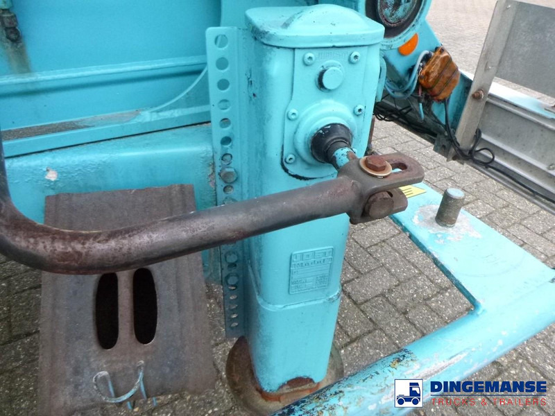 Semirremolque cisterna SPITZER Powder tank alu 63 m3 (tipping): foto 9 Semirremolque cisterna SPITZER Powder tank alu 63 m3 (tipping): foto 9