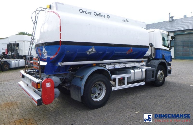 Scania P 230 DB 4x2 RHD fuel tank 12.4 m3 / 4 comp - Camión cisterna: foto 4 Scania P 230 DB 4x2 RHD fuel tank 12.4 m3 / 4 comp - Camión cisterna: foto 4
