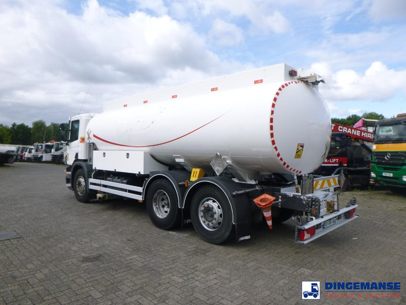 Scania P 320 DB 6X2 fuel tank 18.8 m3 / 5 comp - Camión cisterna: foto 3 Scania P 320 DB 6X2 fuel tank 18.8 m3 / 5 comp - Camión cisterna: foto 3