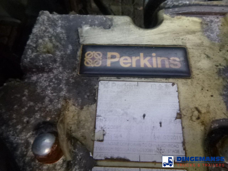 Semirremolque cisterna VALLELY Vacuum tank alu 30 m3 / 1 comp + Engine: foto 18 Semirremolque cisterna VALLELY Vacuum tank alu 30 m3 / 1 comp + Engine: foto 18