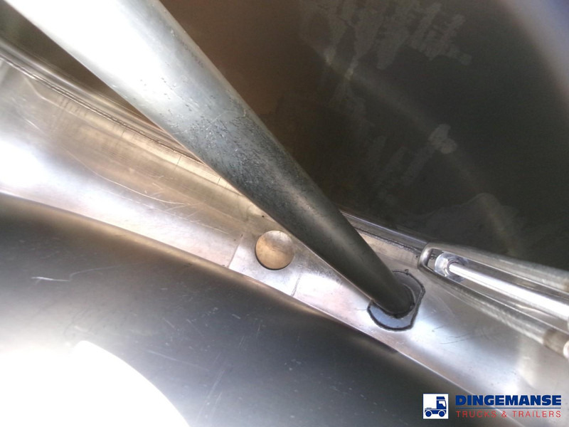 Camión cisterna Volvo FE 260 4x2 dxi fuel tank 13.3 m3 / 4 comp / ADR 21-06-2024: foto 19 Camión cisterna Volvo FE 260 4x2 dxi fuel tank 13.3 m3 / 4 comp / ADR 21-06-2024: foto 19