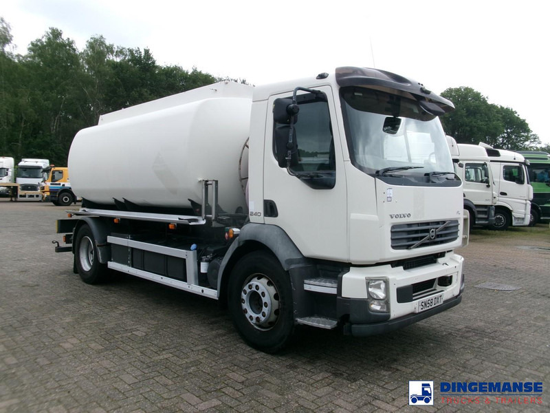 Volvo FL 240 4x2 RHD fuel tank 13 m3 / 4 comp - Camión cisterna: foto 2 Volvo FL 240 4x2 RHD fuel tank 13 m3 / 4 comp - Camión cisterna: foto 2
