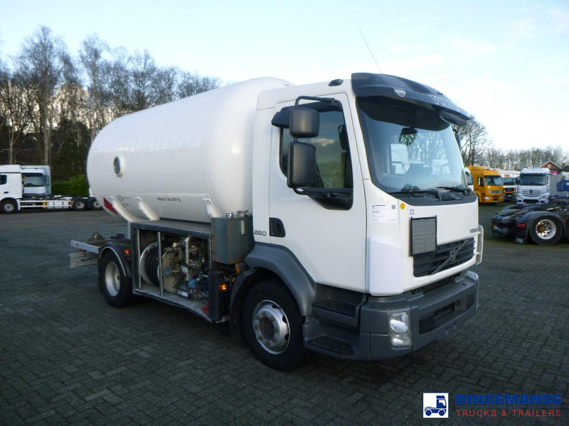 Volvo FL 260 4x2 gas tank 13.9 m3 - Camión cisterna: foto 2 Volvo FL 260 4x2 gas tank 13.9 m3 - Camión cisterna: foto 2