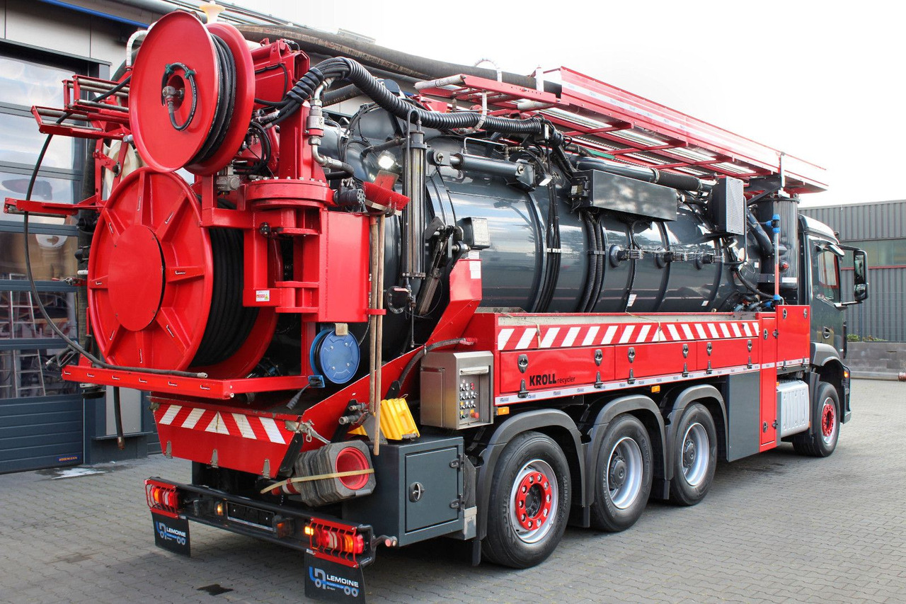 Mercedes-Benz AROCS 3246 8x4 Kroll 16m³ WRG Winterheizung -15C - Limpieza de alcantarillado: foto 4 Mercedes-Benz AROCS 3246 8x4 Kroll 16m³ WRG Winterheizung -15C - Limpieza de alcantarillado: foto 4