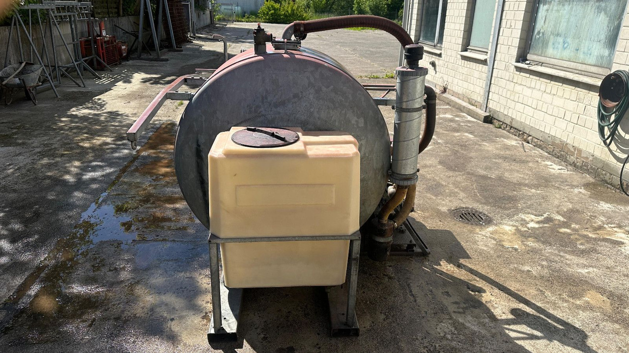 Saug-Druck fass Flexi + 2 Frisch-Wassertaschen - Limpieza de alcantarillado: foto 4 Saug-Druck fass Flexi + 2 Frisch-Wassertaschen - Limpieza de alcantarillado: foto 4