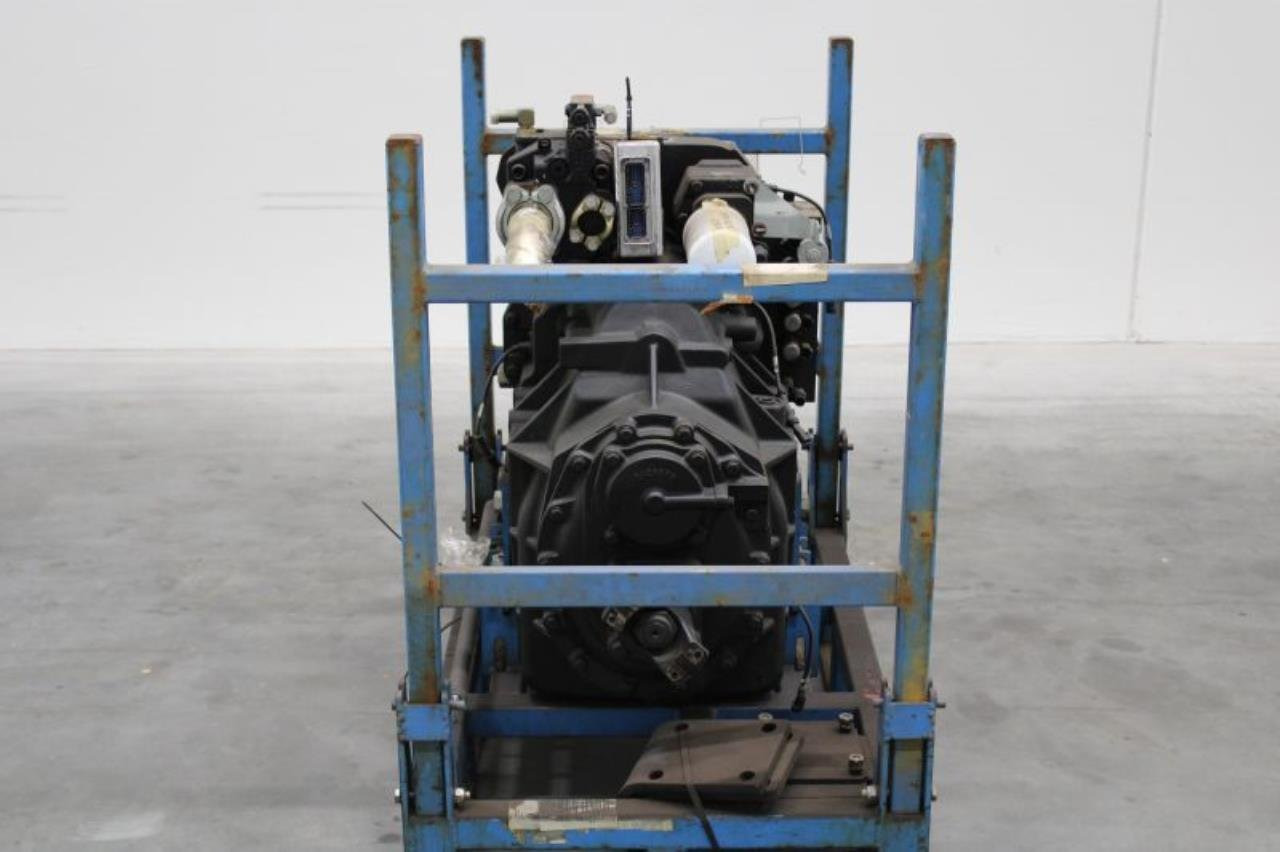 Dana TE10 - Transmisión para Equipo de manutención: foto 2 Dana TE10 - Transmisión para Equipo de manutención: foto 2