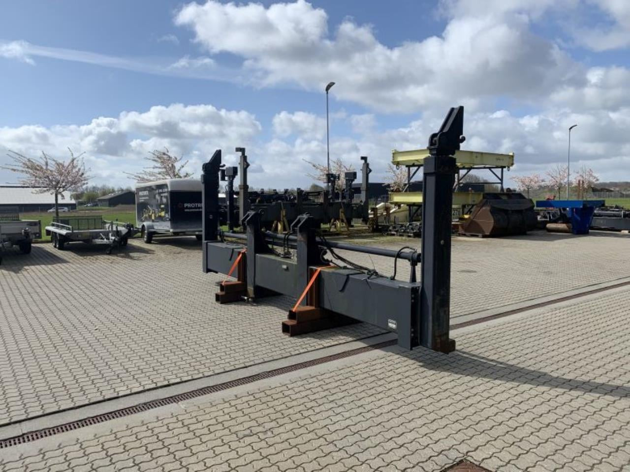 ELME 20"- 40" - Implemento para Equipo de manutención: foto 3 ELME 20"- 40" - Implemento para Equipo de manutención: foto 3