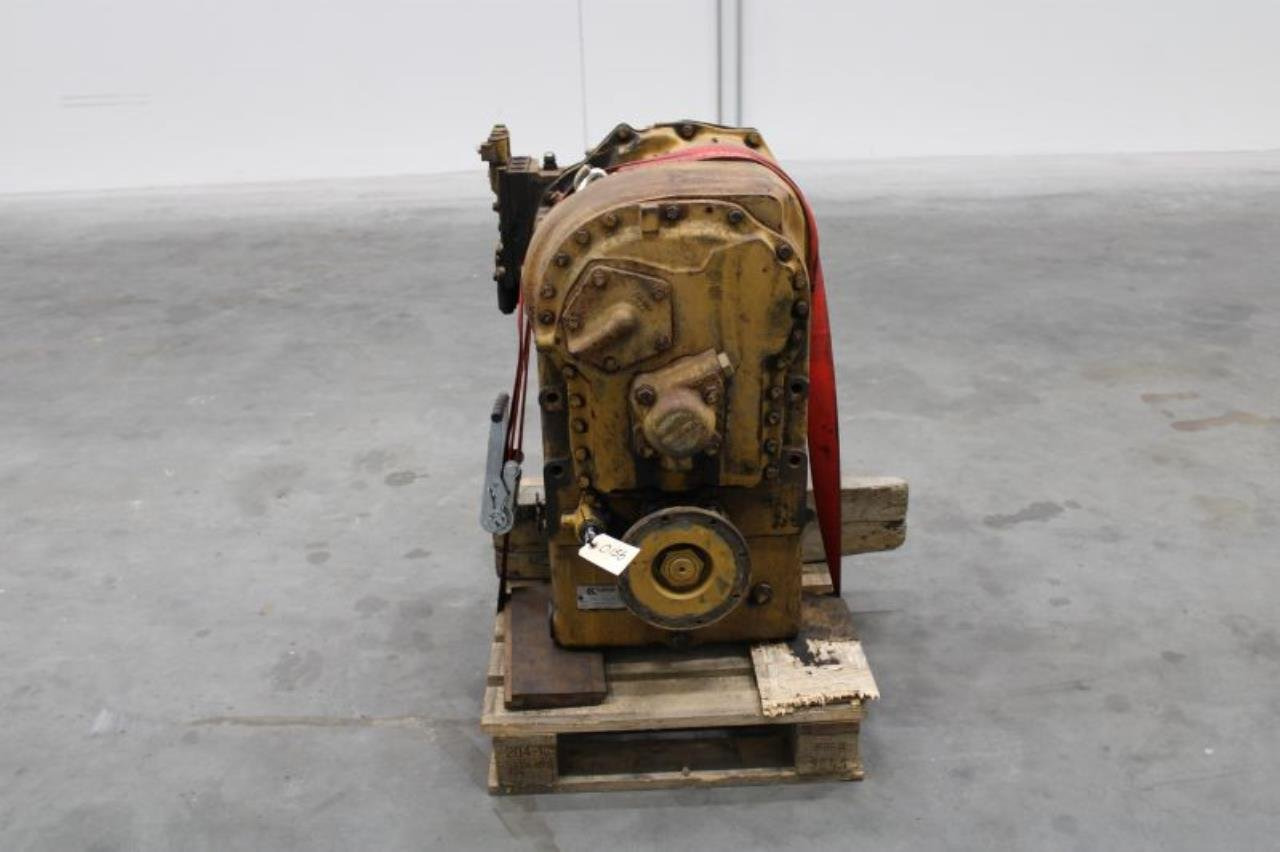 Kalmar R32822-630 - Transmisión para Equipo de manutención: foto 3 Kalmar R32822-630 - Transmisión para Equipo de manutención: foto 3