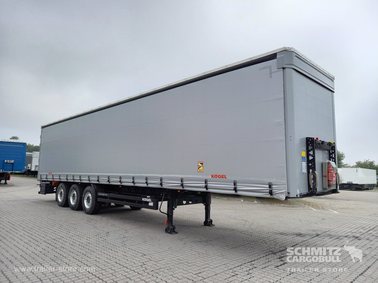 KOEGEL Auflieger Curtainsider Coil - Semirremolque lona: foto 1 KOEGEL Auflieger Curtainsider Coil - Semirremolque lona: foto 1