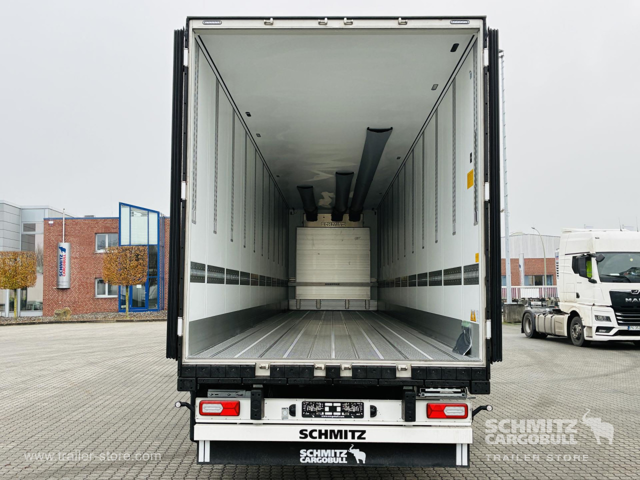 SCHMITZ Auflieger Tiefkühler Mega Double deck - Semirremolque isotérmico: foto 2 SCHMITZ Auflieger Tiefkühler Mega Double deck - Semirremolque isotérmico: foto 2