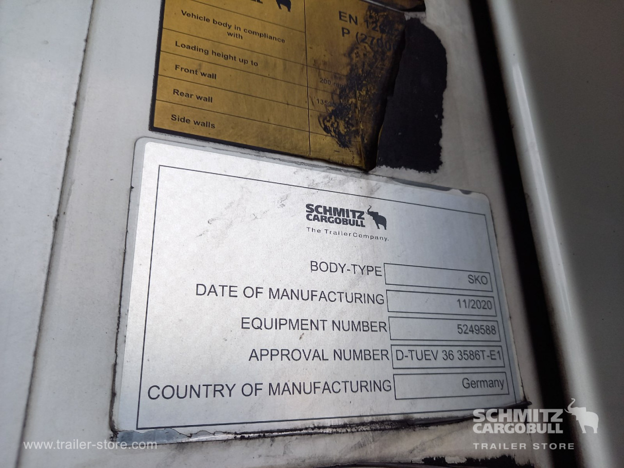 Semirremolque isotérmico SCHMITZ Auflieger Tiefkühler Standard: foto 7 Semirremolque isotérmico SCHMITZ Auflieger Tiefkühler Standard: foto 7