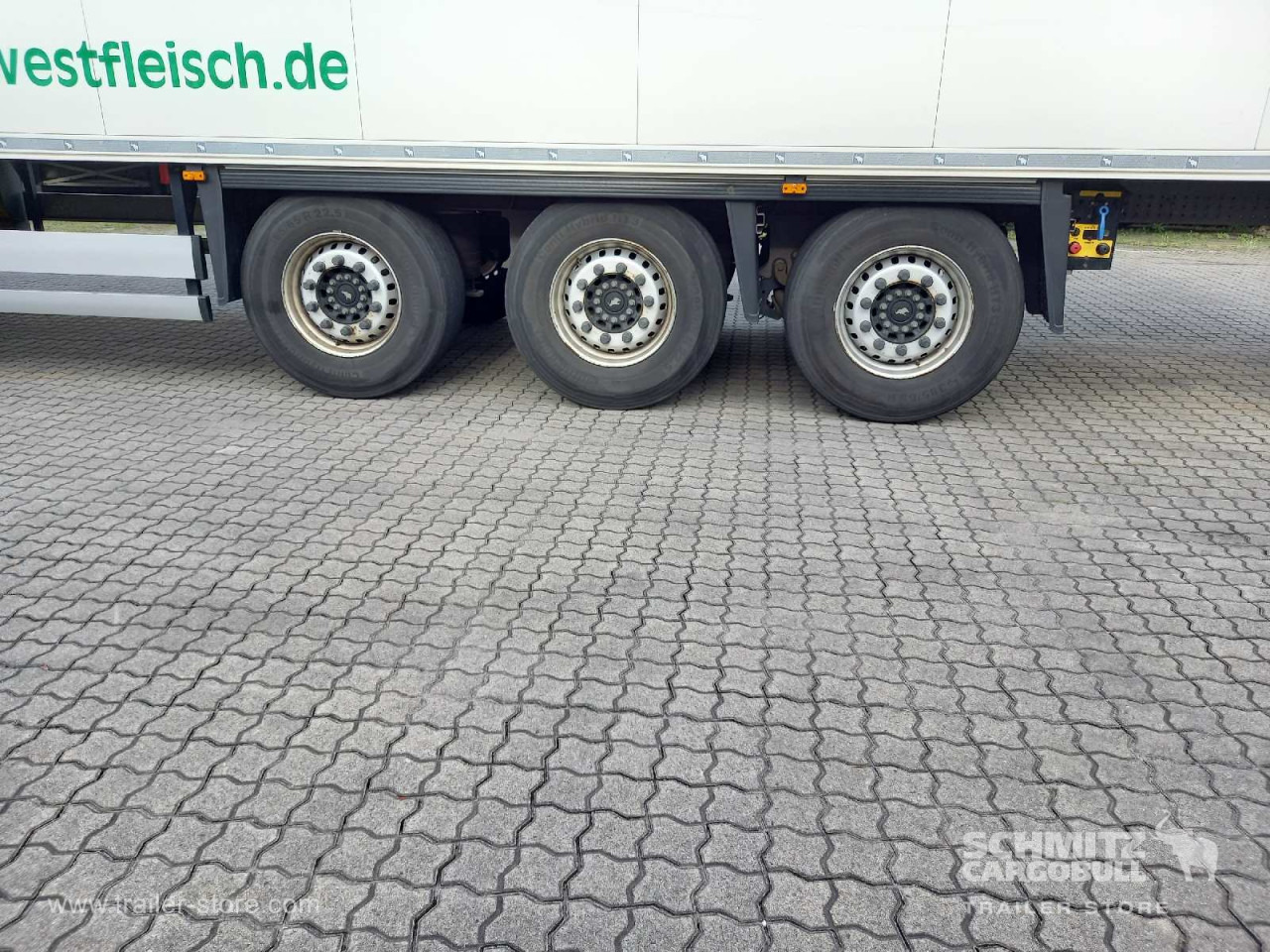 SCHMITZ Auflieger Tiefkühler Standard Double deck - Semirremolque isotérmico: foto 2 SCHMITZ Auflieger Tiefkühler Standard Double deck - Semirremolque isotérmico: foto 2