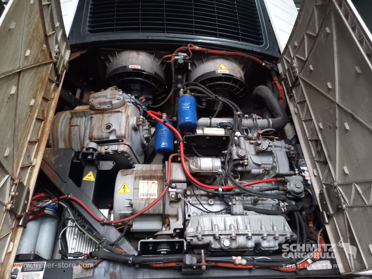 SCHMITZ Auflieger Tiefkühler Standard Double deck - Semirremolque isotérmico: foto 4 SCHMITZ Auflieger Tiefkühler Standard Double deck - Semirremolque isotérmico: foto 4