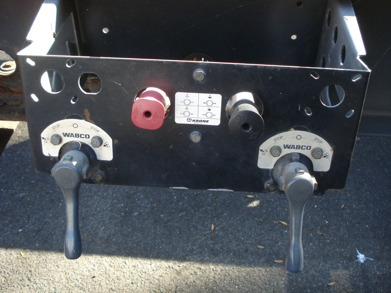 Krone AZ 18 A Drehschemel Zwillingsbereift! - Remolque portacontenedore/ Intercambiable: foto 3 Krone AZ 18 A Drehschemel Zwillingsbereift! - Remolque portacontenedore/ Intercambiable: foto 3