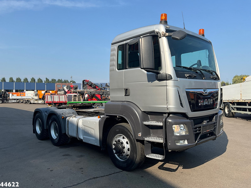 MAN TGS 26.460 Euro 6 6x6 Kiphydrauliek - Cabeza tractora: foto 2 MAN TGS 26.460 Euro 6 6x6 Kiphydrauliek - Cabeza tractora: foto 2