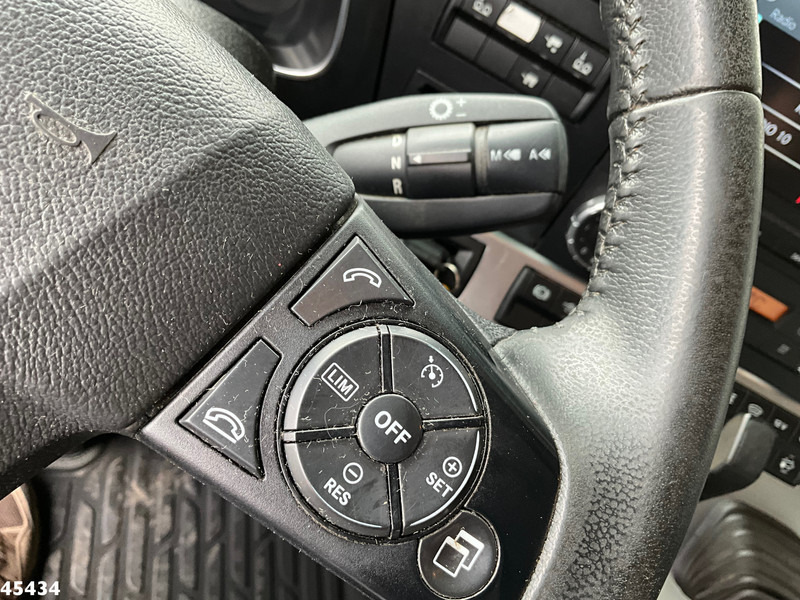 Cabeza tractora Mercedes-Benz Arocs 3251 8x4 Euro 6 Retarder HMF 85 Tonmeter laadkraan Fly-Jib: foto 17 Cabeza tractora Mercedes-Benz Arocs 3251 8x4 Euro 6 Retarder HMF 85 Tonmeter laadkraan Fly-Jib: foto 17