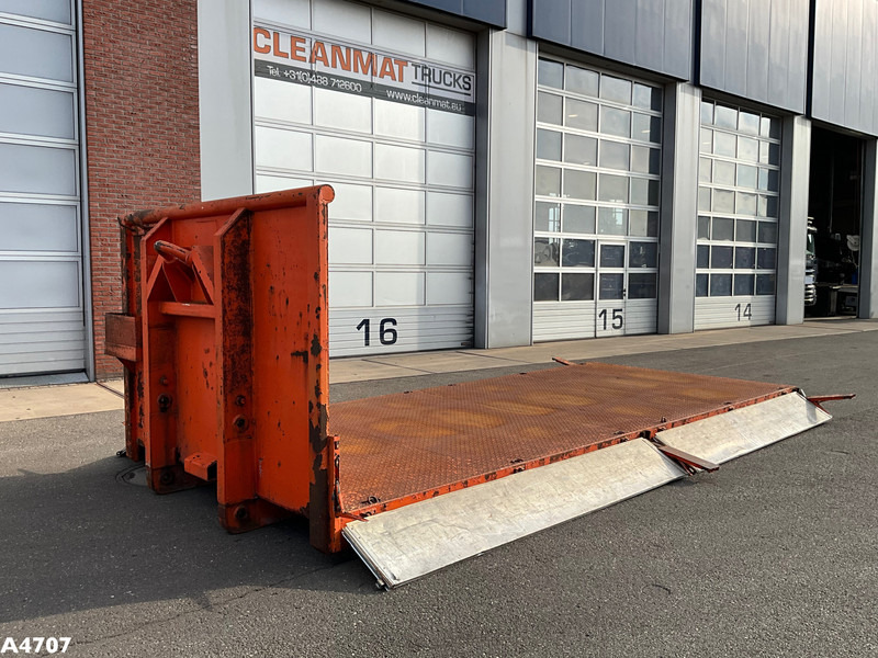 Container flatbed met zijborden - Camión portacontenedore/ Intercambiable: foto 4 Container flatbed met zijborden - Camión portacontenedore/ Intercambiable: foto 4