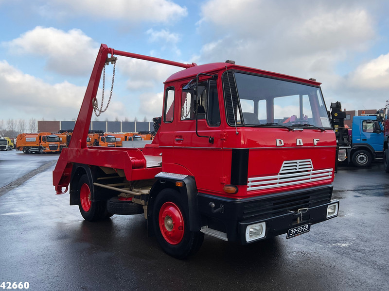 DAF FA 1600 DF 485 14 Ton portaalarmsysteem Oldtimer - Camión portacontenedor de cadenas: foto 5 DAF FA 1600 DF 485 14 Ton portaalarmsysteem Oldtimer - Camión portacontenedor de cadenas: foto 5