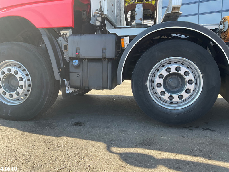 Camión grúa DAF FAD XF 530 8x4 Holzkran: foto 13