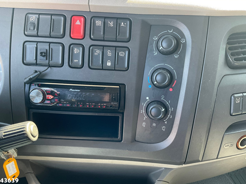 Camión portavehículos DAF LF 180 Euro 6 Autotransporter met oprijplaten Just 136.604 km!: foto 12