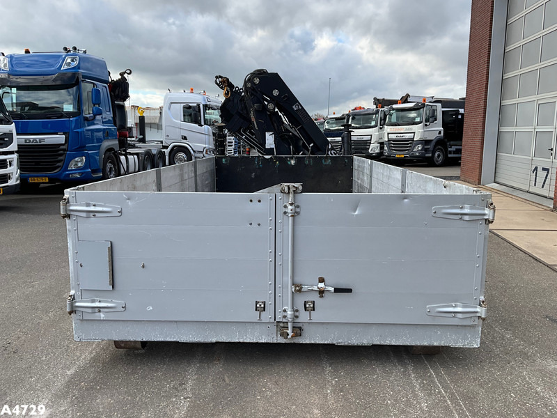 Laadplateau met Hiab 28 Tonmeter laadkraan - Contenedor de gancho: foto 4 Laadplateau met Hiab 28 Tonmeter laadkraan - Contenedor de gancho: foto 4