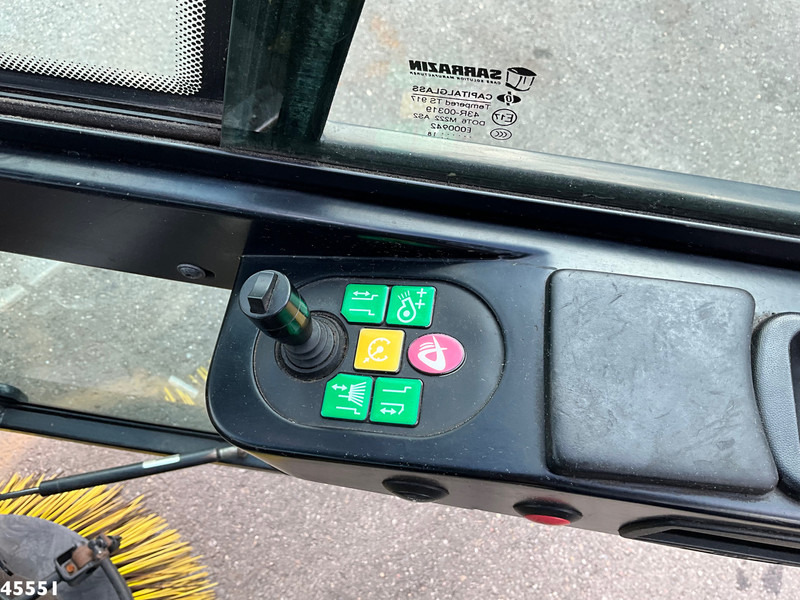 Barredora vial Mathieu MC 210 Azura Flex Euro 6: foto 14