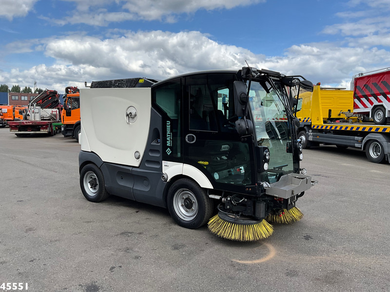 Barredora vial Mathieu MC 210 Azura Flex Euro 6: foto 8