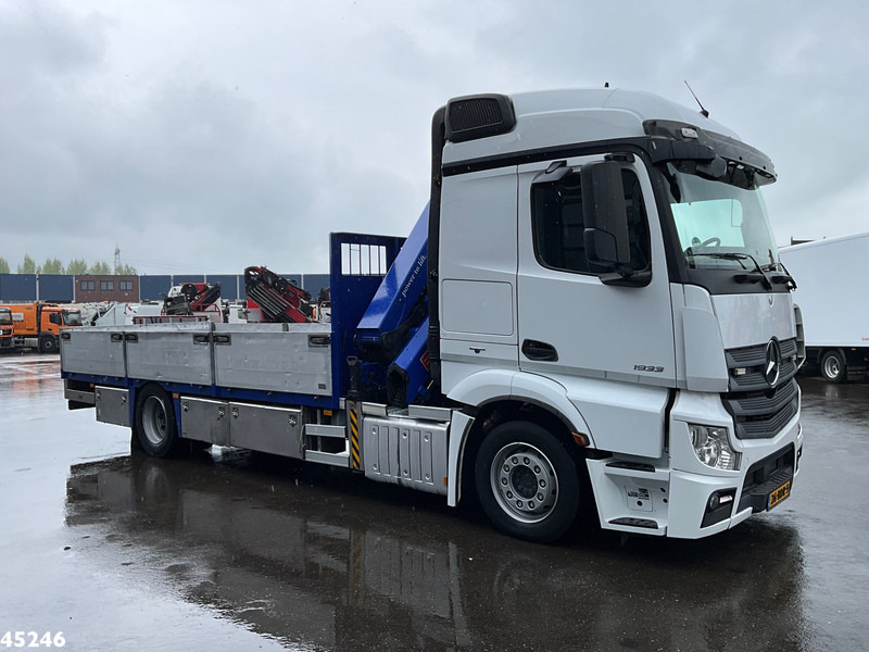 Mercedes-Benz Actros 1833 Euro 6 HMF 21 Tonmeter laadkraan - Camión grúa: foto 5 Mercedes-Benz Actros 1833 Euro 6 HMF 21 Tonmeter laadkraan - Camión grúa: foto 5