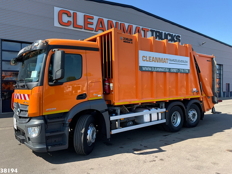 Mercedes-Benz Antos 2533 Euro 6 Zoeller 23m³ - Camión de basura: foto 1 Mercedes-Benz Antos 2533 Euro 6 Zoeller 23m³ - Camión de basura: foto 1