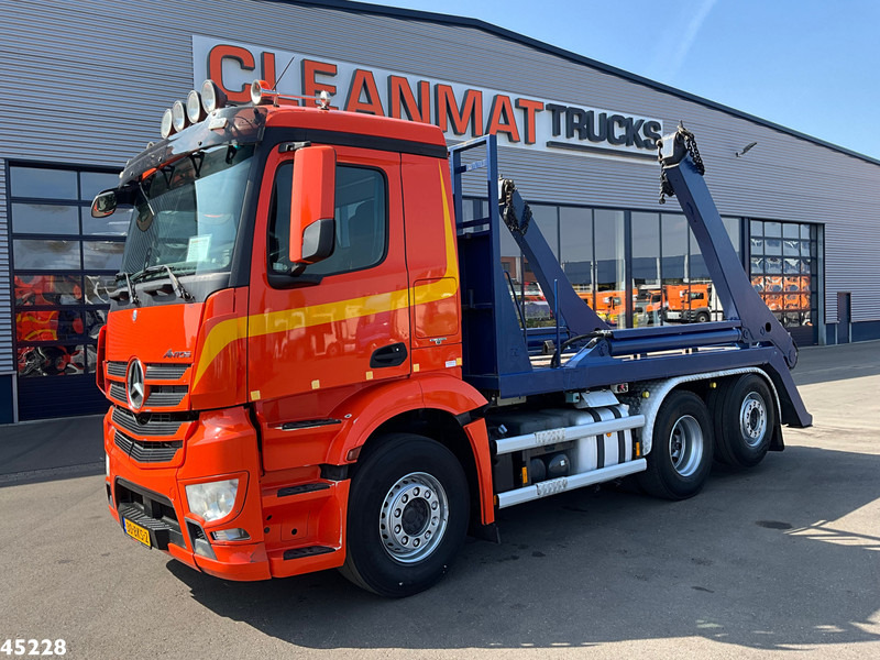 Mercedes-Benz Antos 2542 6x2 Euro 6 Hyva 18 portaalarmsysteem - Camión portacontenedor de cadenas: foto 2 Mercedes-Benz Antos 2542 6x2 Euro 6 Hyva 18 portaalarmsysteem - Camión portacontenedor de cadenas: foto 2