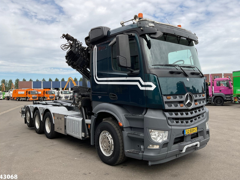 Mercedes-Benz Arocs 3251 8x4 Euro 6 Hiab 28 Tonmeter laadkraan - Camión multibasculante, Camión grúa: foto 3 Mercedes-Benz Arocs 3251 8x4 Euro 6 Hiab 28 Tonmeter laadkraan - Camión multibasculante, Camión grúa: foto 3