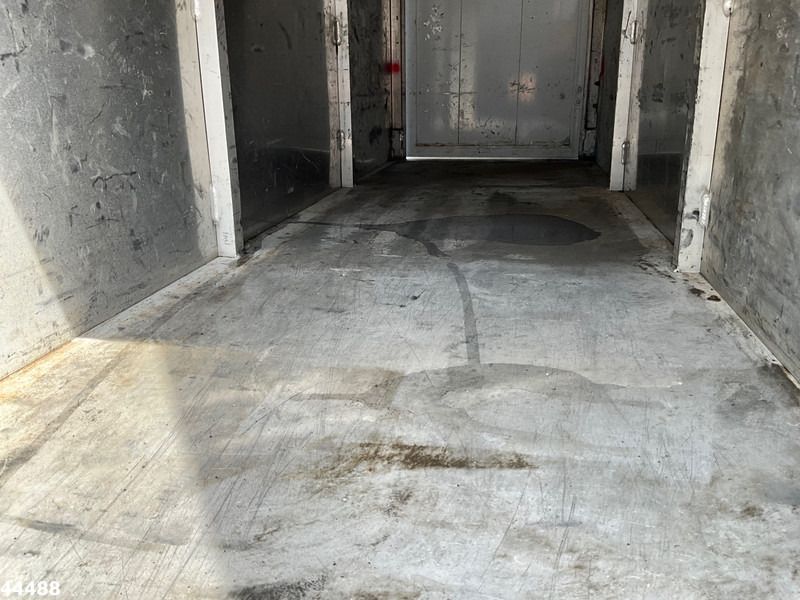 Camión multibasculante Mercedes-Benz Atego 1218 Euro 6 Manual 7 Ton haakarmsysteem: foto 10 Camión multibasculante Mercedes-Benz Atego 1218 Euro 6 Manual 7 Ton haakarmsysteem: foto 10