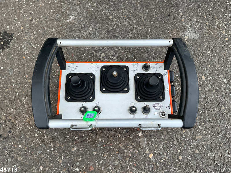 Arrendamiento de Mercedes-Benz Axor 2529 Atlas 12 Tonmeter laadkraan Just 86.058 km! Mercedes-Benz Axor 2529 Atlas 12 Tonmeter laadkraan Just 86.058 km!: foto 10