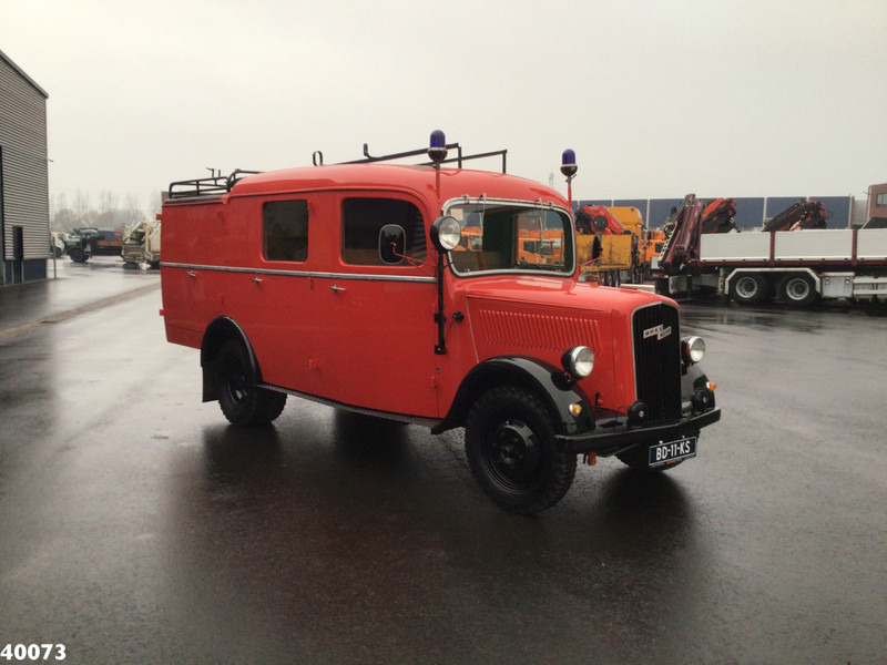 Opel Blitz 1.5 T-45 - Furgoneta caja cerrada: foto 4 Opel Blitz 1.5 T-45 - Furgoneta caja cerrada: foto 4