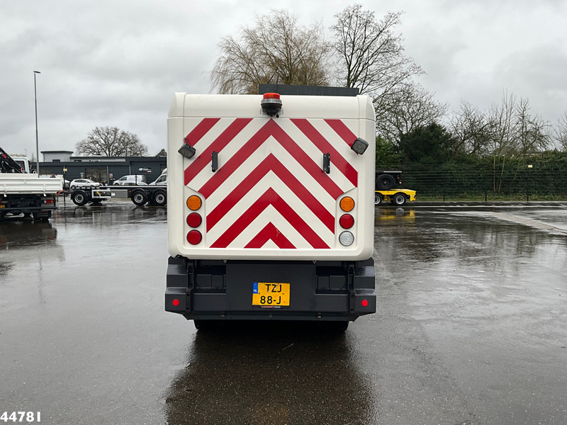 Ravo 540 CD Euro 6 with 3-rd brush - Barredora vial: foto 5 Ravo 540 CD Euro 6 with 3-rd brush - Barredora vial: foto 5