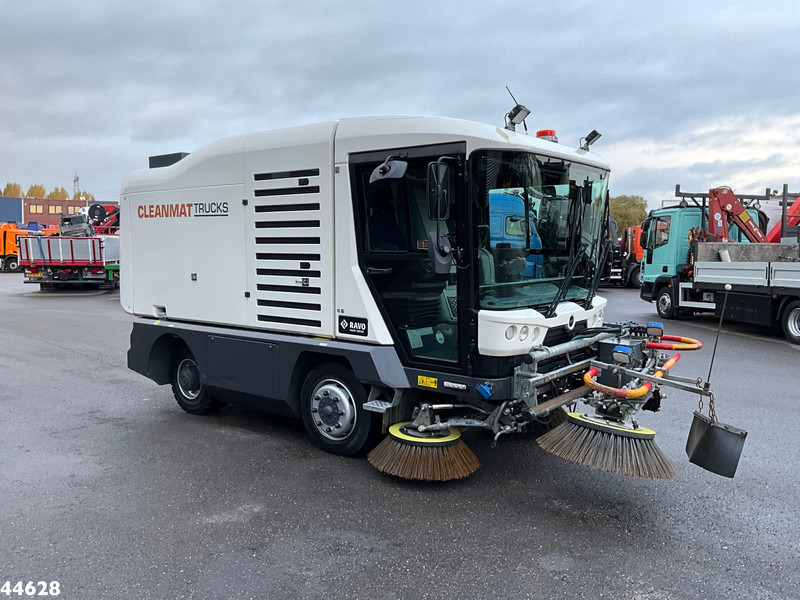 Ravo 540 Euro 6 with 3-rd brush - Barredora vial: foto 4 Ravo 540 Euro 6 with 3-rd brush - Barredora vial: foto 4