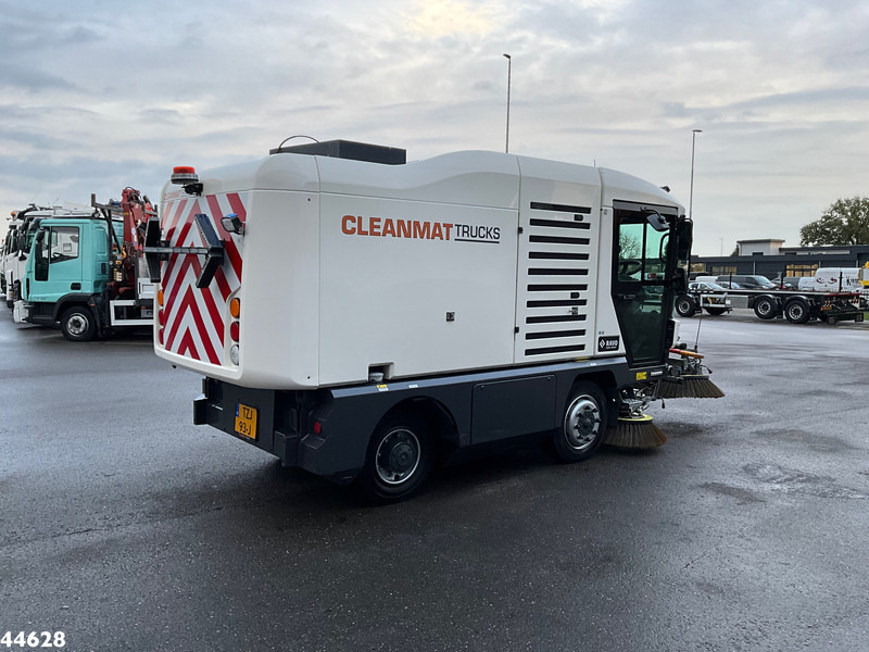 Ravo 540 Euro 6 with 3-rd brush - Barredora vial: foto 5 Ravo 540 Euro 6 with 3-rd brush - Barredora vial: foto 5